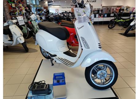VESPA PRIMAVERA ELETTRICA  45km/h